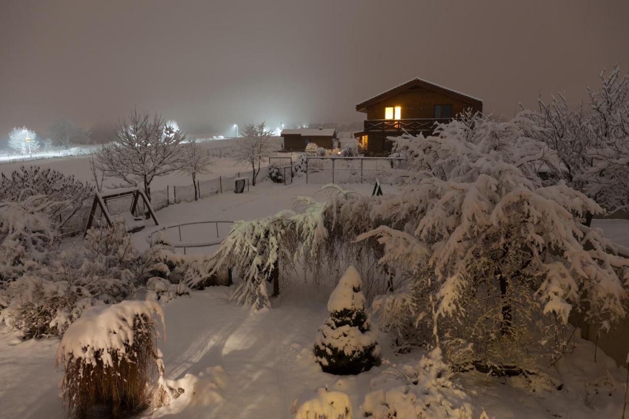 Penzion Tri Klasy Nova Lesna Exterior foto